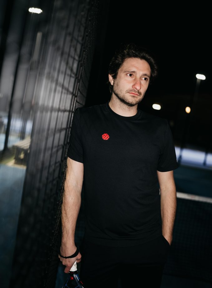 Ball Shirt Black | Right Player