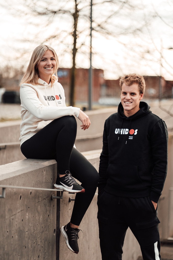 Bounce Hoodie Black - Afbeelding 3