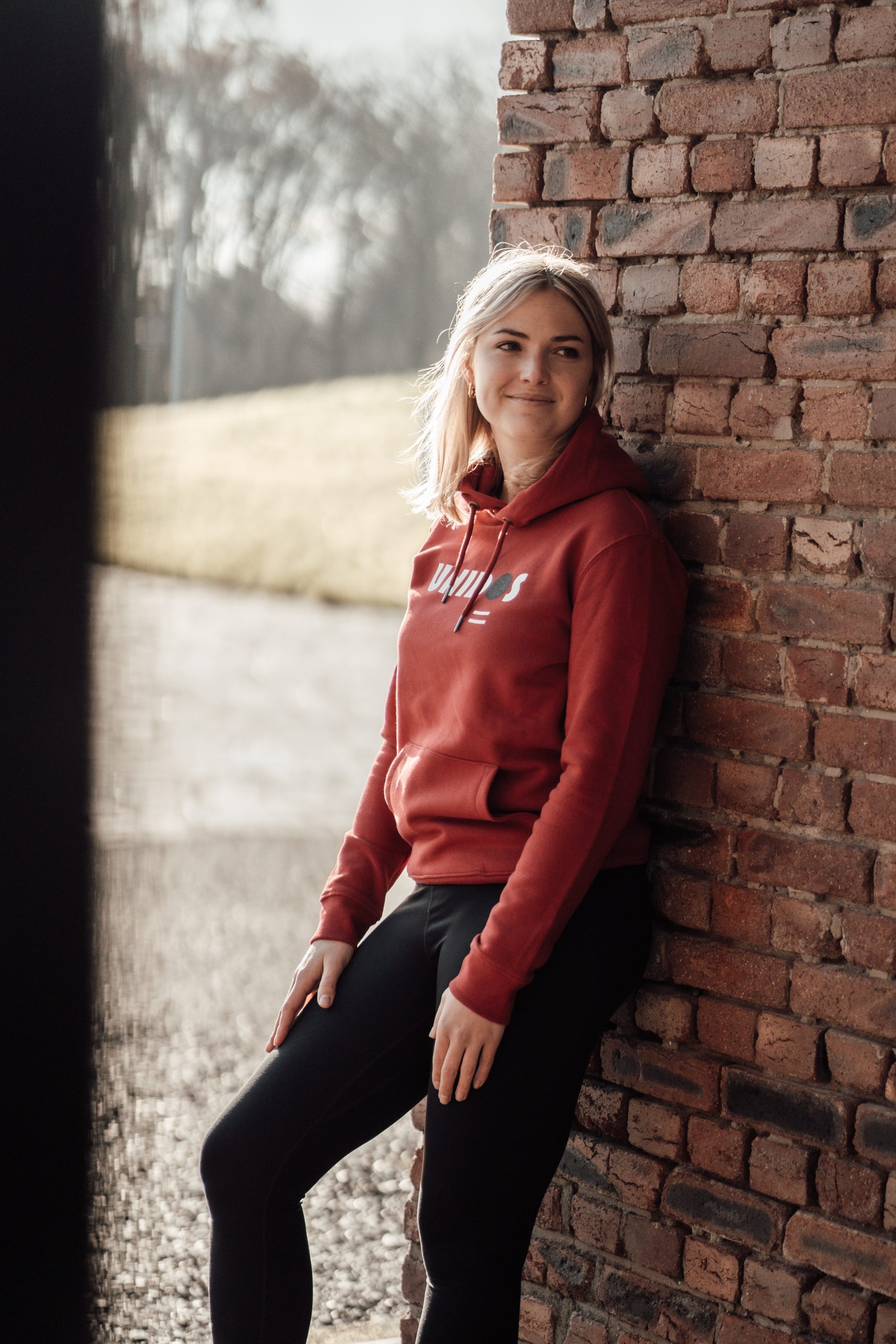 Bounce Hoodie Red - Afbeelding 4