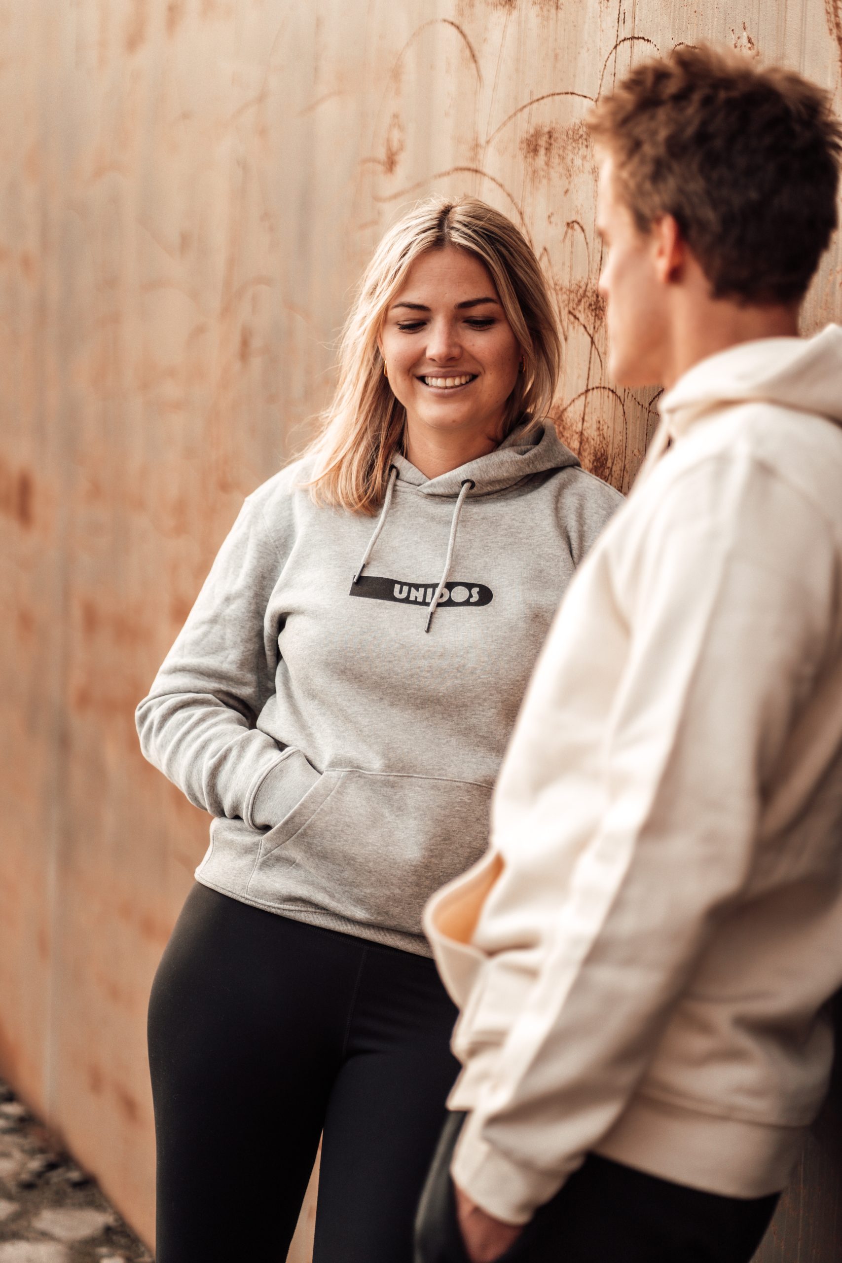 Iconic Hoodie Grey - Afbeelding 2