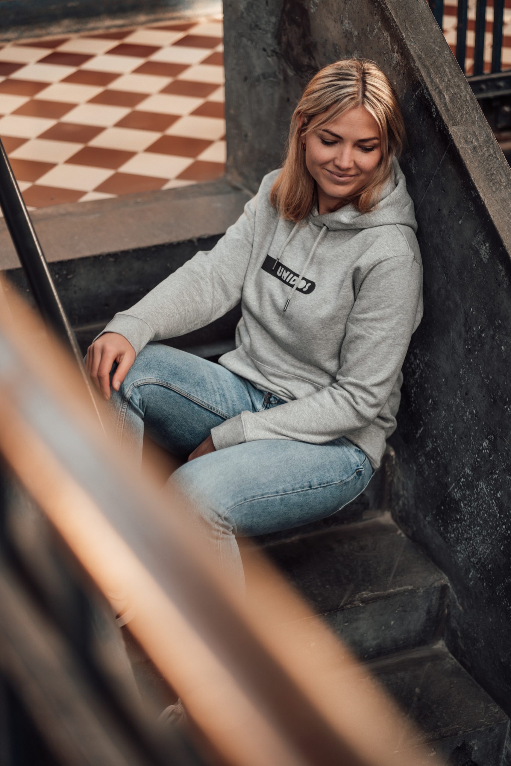 Iconic Hoodie Grey - Afbeelding 5
