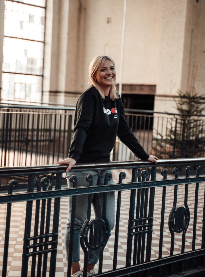 Bounce Sweater Black