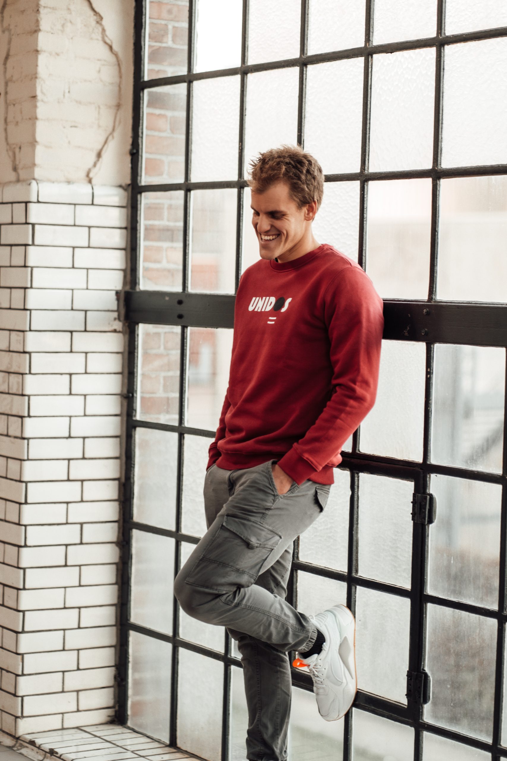 Bounce Sweater Red - Afbeelding 4