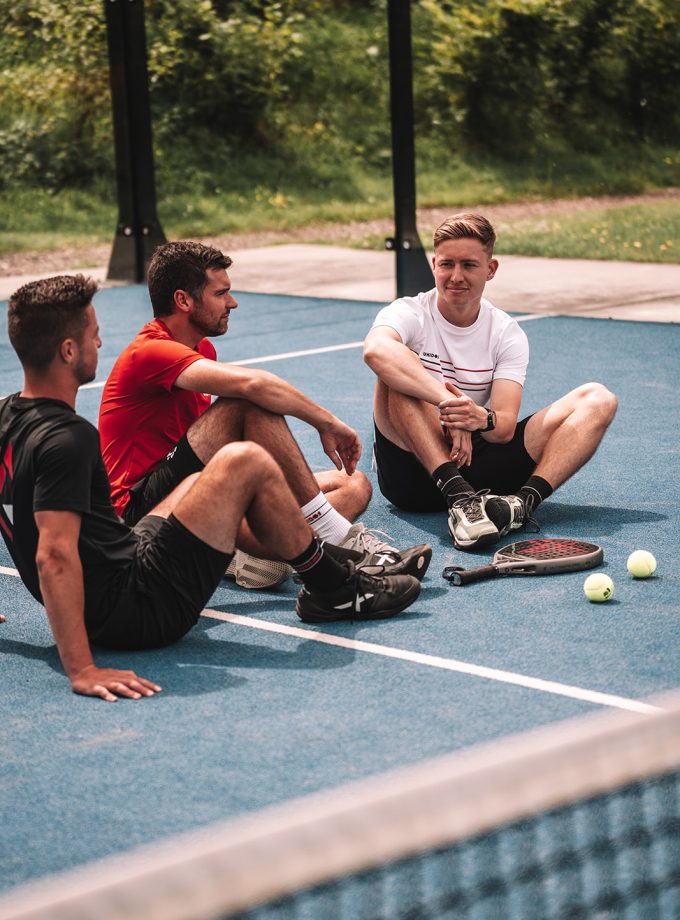 Striped Shirt White | Right Player